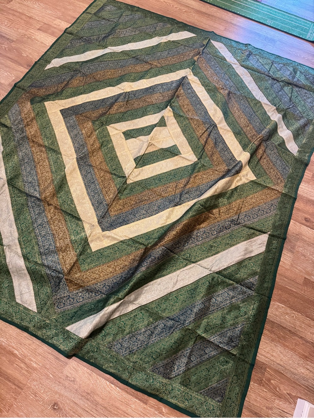 Green and Cream Geometric Quilt - Unbranded Home Bedding - Silk